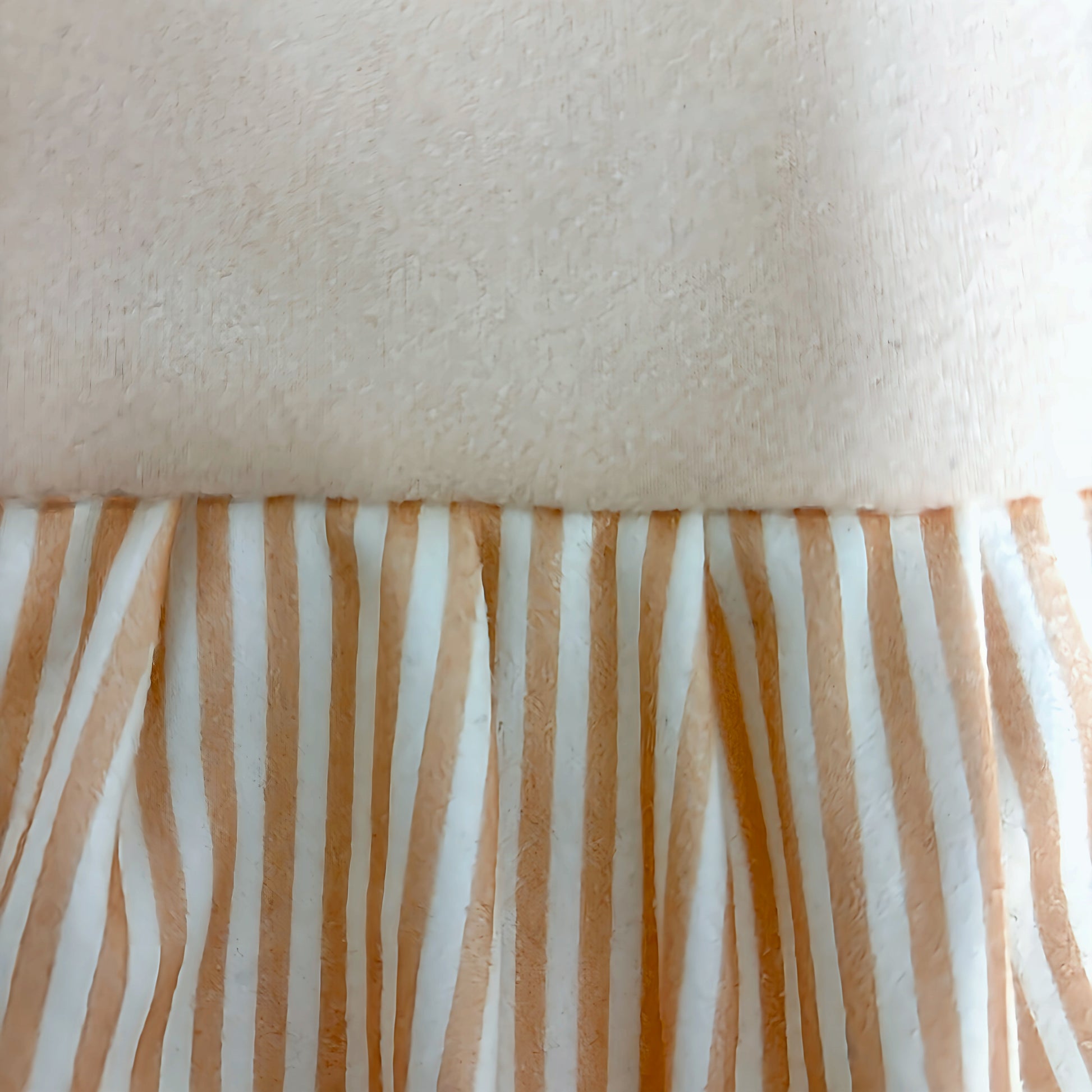 術後ケアに最適な犬用洋服、おしゃれで可愛いくまモチーフ術後服ドッグウェア。お腹をしっかりカバーし傷口を保護。防寒・汚れ防止・抜け毛対策も◎。小型犬にもおすすめの快適デザイン。