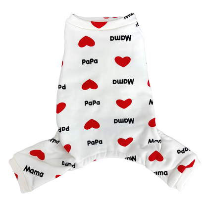 春・夏・秋向けの犬用洋服、おしゃれで可愛い赤いハート柄ドッグウェア。紫外線対策・汚れ防止・抜け毛対策◎。伸縮性があり着脱簡単。小型犬にも快適な着心地で部屋着やお出かけにも最適。