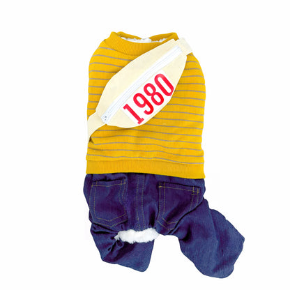 秋冬向けの犬用洋服、ふわふわで暖かいウエストポーチ付きドッグウェア。防寒・汚れ防止・抜け毛対策◎。前ボタン仕様で着脱簡単、小型犬にも快適なおしゃれなデザイン。