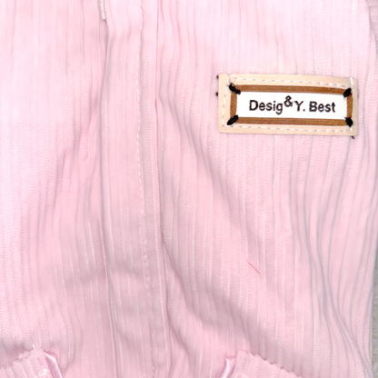 秋冬向けの犬用洋服、ふわふわで暖かいストライプデザインのドッグウェア。防寒・汚れ防止・抜け毛対策に最適。前ボタン仕様で着脱簡単、小型犬にもおすすめ。